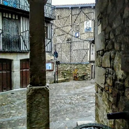 Rural El Pino * Mogarraz